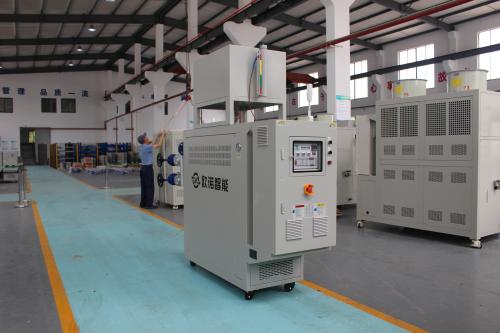 油式模溫機選擇什么樣的導熱油 油式模溫機選擇什么樣的導熱油